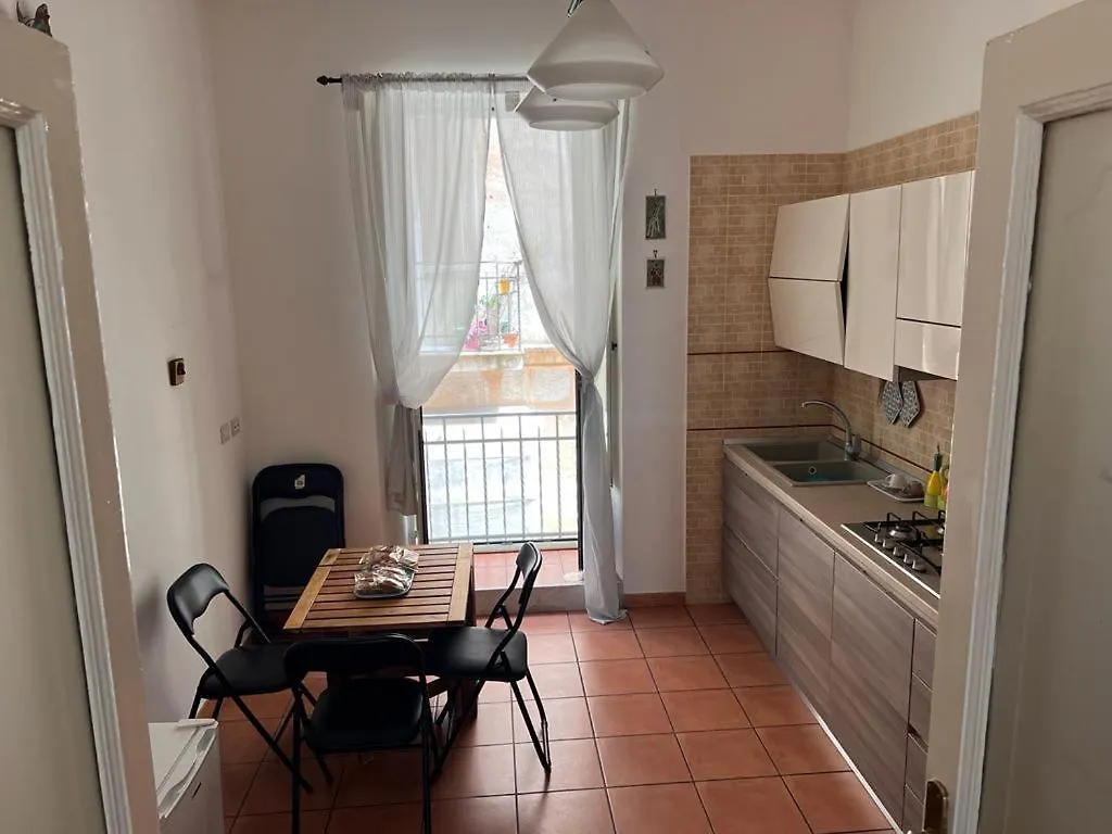 San Gennaro Home -Vomero Nápoly Apartman